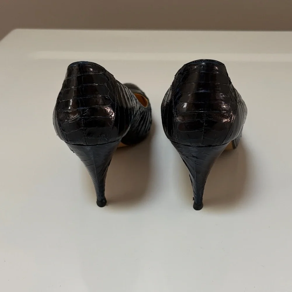 J.Renee Black Croc-Embossed Heels with Gold Interior - Picture 3 of 6